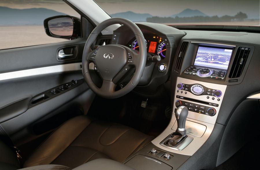  Infiniti G37 2008 года  (EU) (фото 22 из 93)